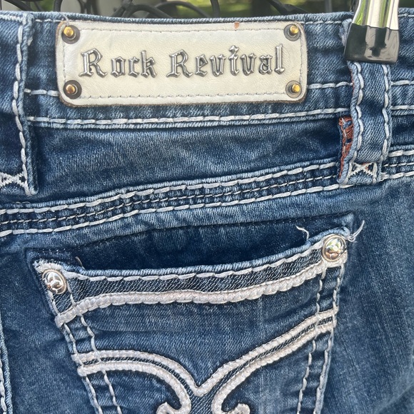 Rock revival Dee boot cut jeans size 26 women’s - Picture 3 of 6